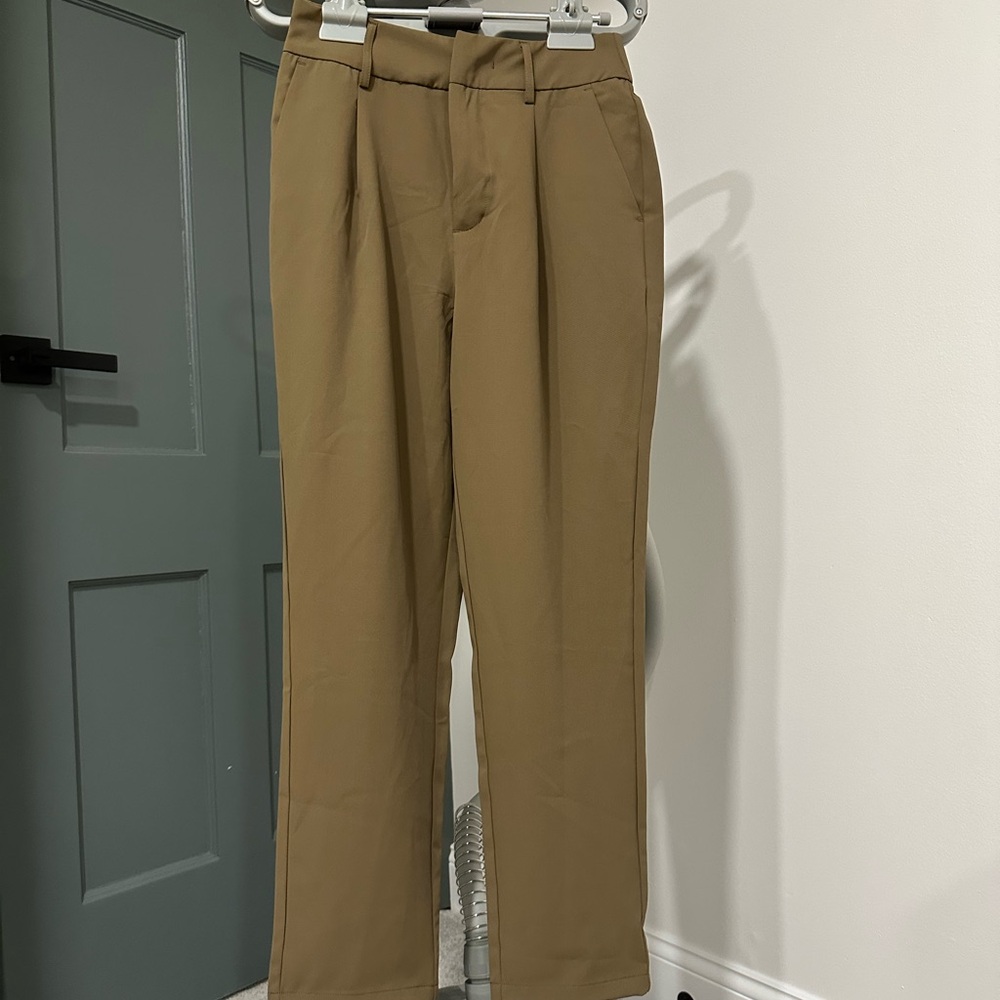 HALARA Women's Tan Trousers